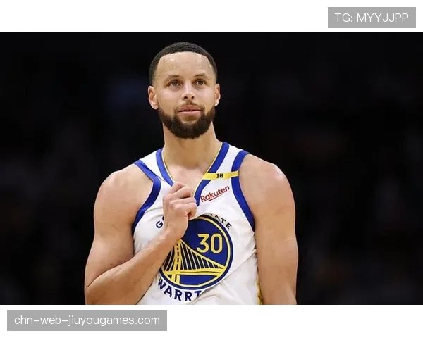 勇士那几记三分太狠了，库里依旧是信仰，勇士队库里三分